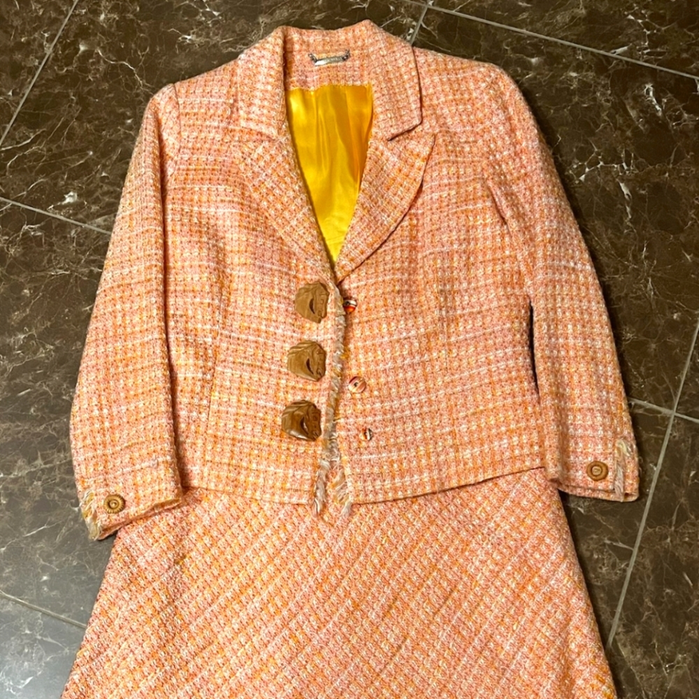 Dolce & Gabbana 2 piece suit Sz 8